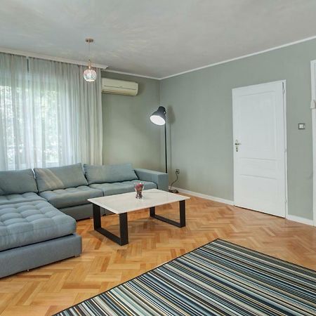 Spacious Flat Close To The American Embassy Sofia Exterior foto