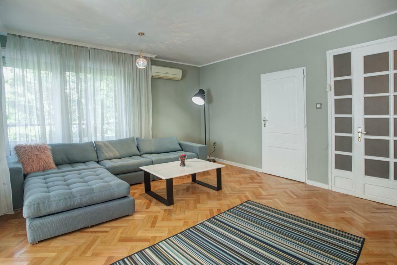 Spacious Flat Close To The American Embassy Sofia Exterior foto