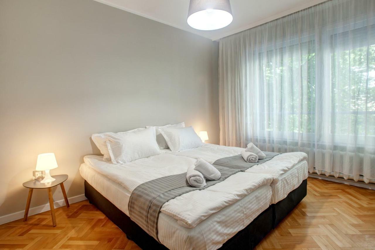 Spacious Flat Close To The American Embassy Sofia Exterior foto