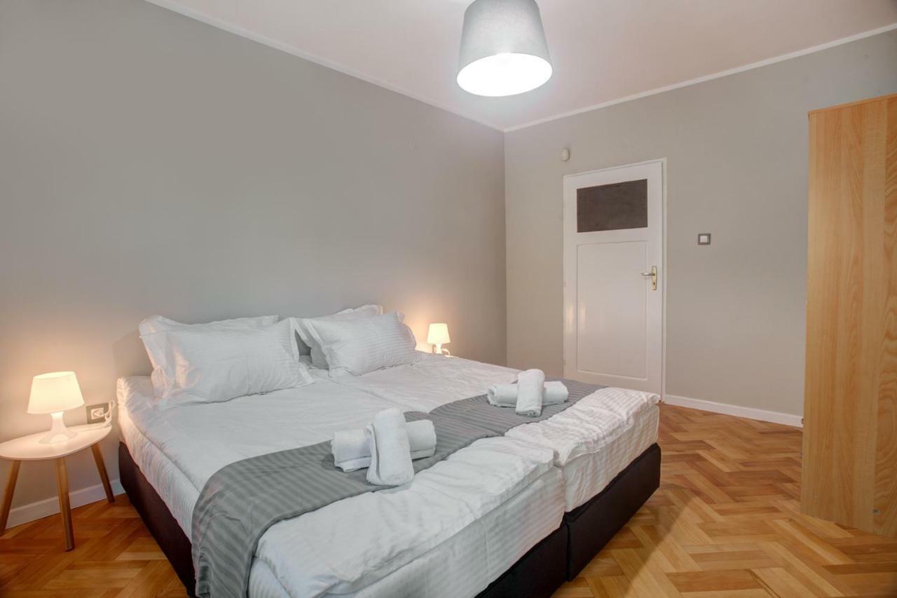 Spacious Flat Close To The American Embassy Sofia Exterior foto