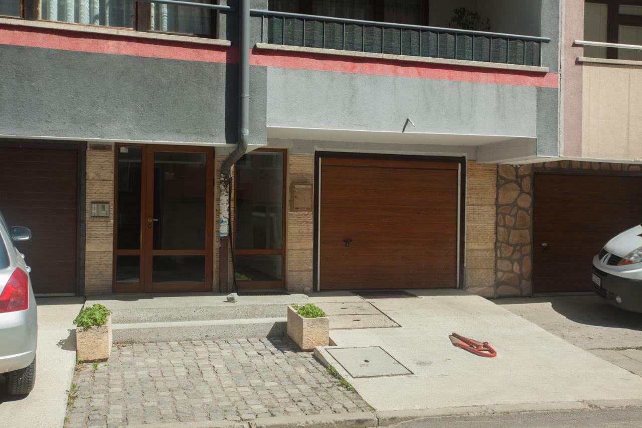 Spacious Flat Close To The American Embassy Sofia Exterior foto